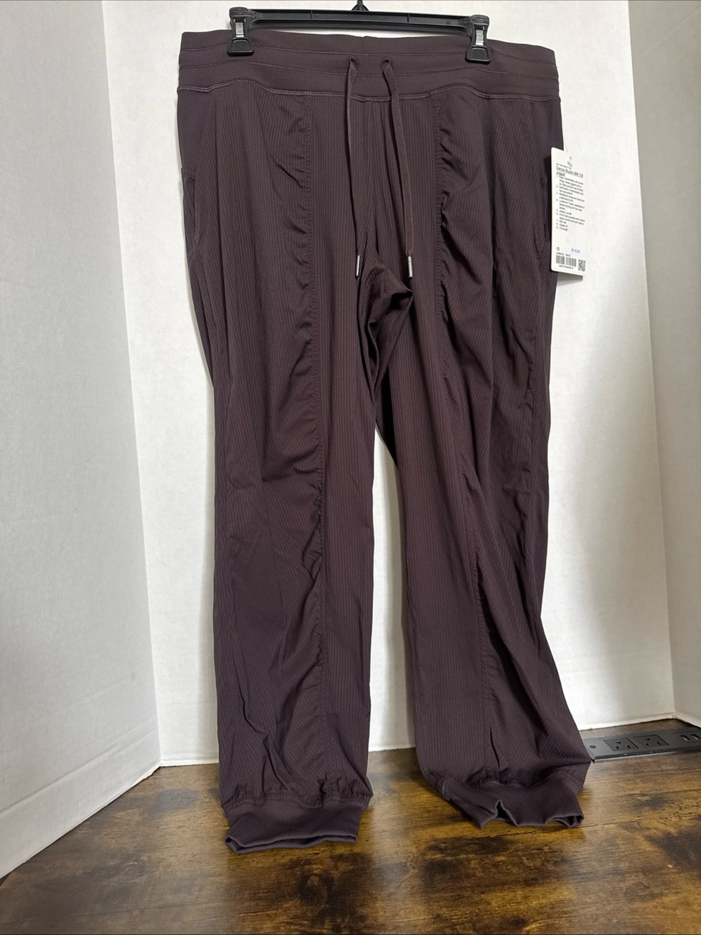 Lululemon Women’s Dance Studio Mid Rise 7/8 Inseam 26” Joggers Sequoia Sz 10/12